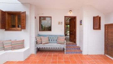 Resa estates Ibiza for sale te koop appartement Santa Gertrudis entrance 4.jpg